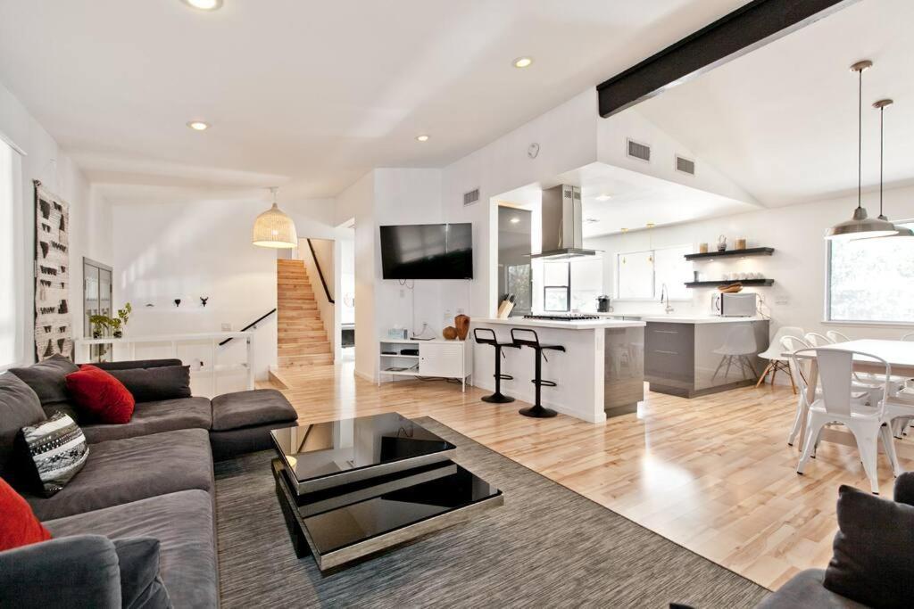 Villa Bright, Modern 4Br With Beautiful Backyard & Pool! Las Vegas Esterno foto