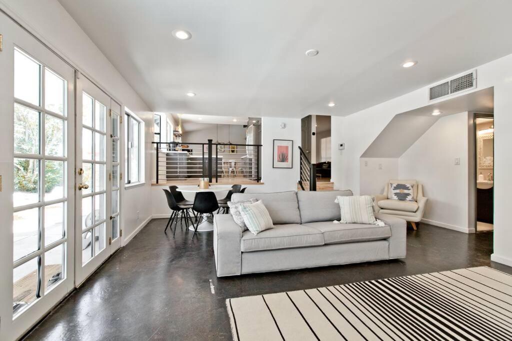 Villa Bright, Modern 4Br With Beautiful Backyard & Pool! Las Vegas Esterno foto