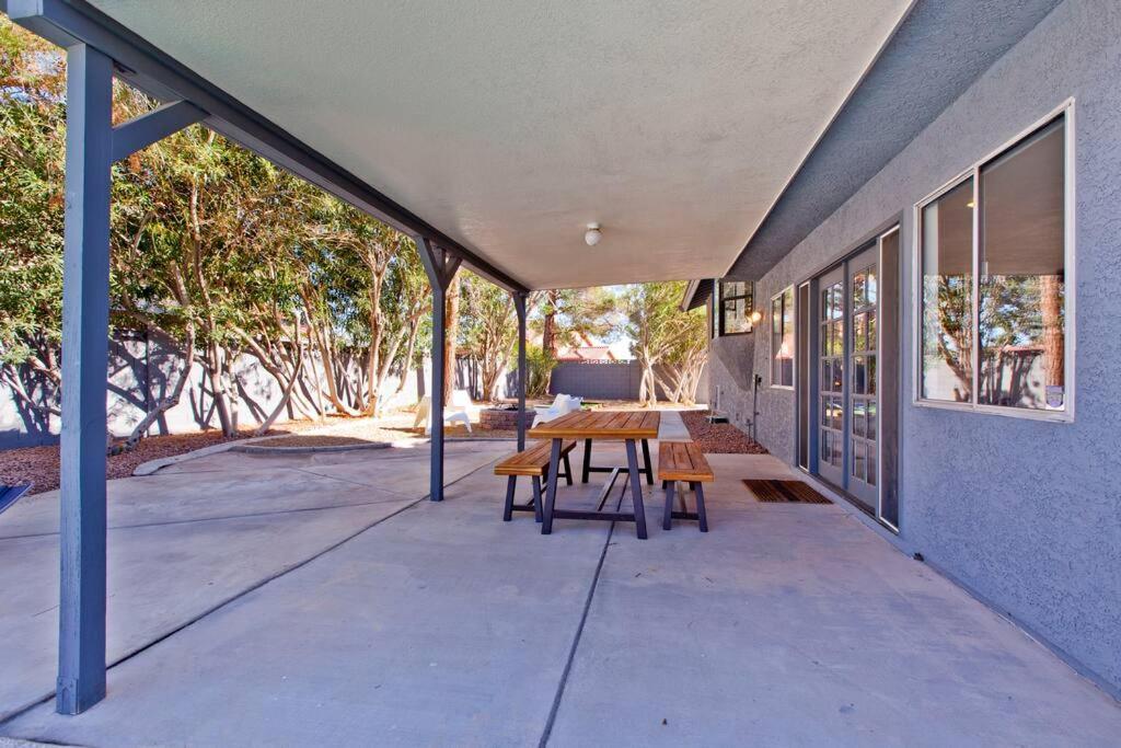 Villa Bright, Modern 4Br With Beautiful Backyard & Pool! Las Vegas Esterno foto